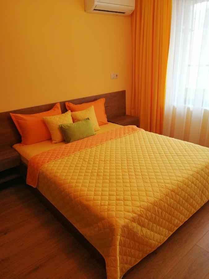 Sunny Appartement Burgas Stad Buitenkant foto