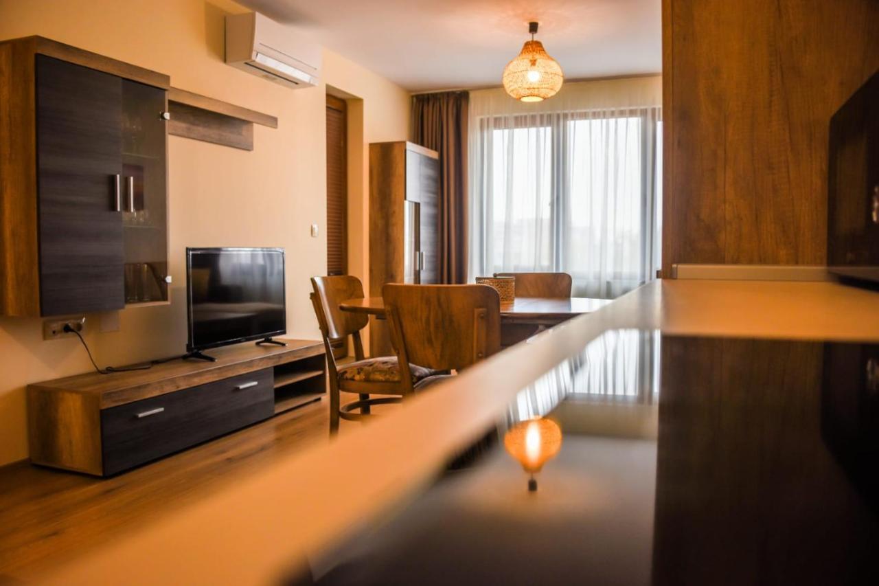 Sunny Appartement Burgas Stad Buitenkant foto