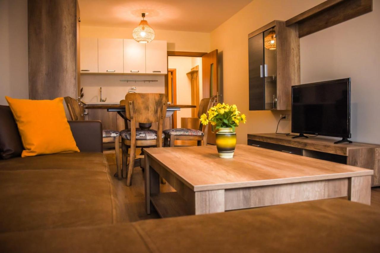 Sunny Appartement Burgas Stad Buitenkant foto